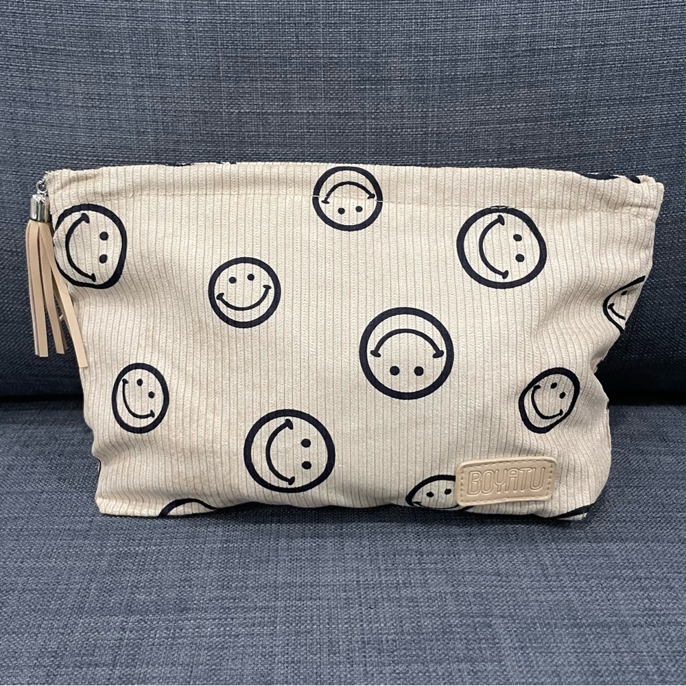 NWT BOYATU Small Corduroy Makeup Bag with Top Zipper Closure & Tassle - Pouch